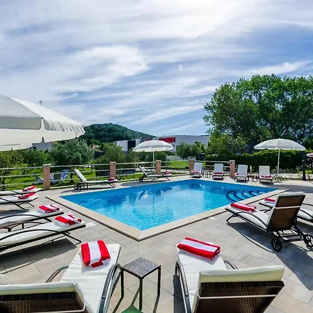 Mali Paradiso - Studio With Pool View